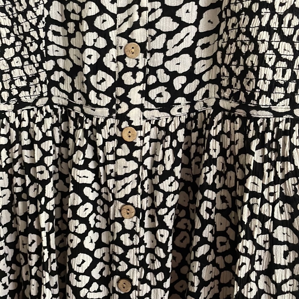 Mini black and white summer dress - Picture 2 of 3